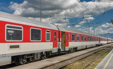 Autobusy namiesto vlakov či zmena smeru nástupíšť. Ani v Prešovskom kraji vás tieto zmeny na železniciach nepotešia
