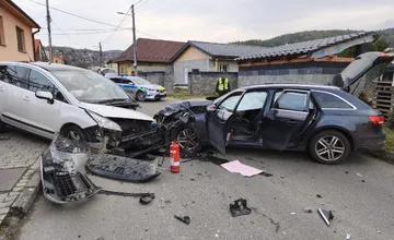 Cesta do škôlky sa zmenila na nočnú moru. V Humennom došlo k vážnej nehode, malé dievčatko skončilo v nemocnici