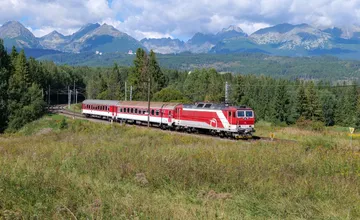 Východniari, nezabudnite presadnúť do autobusov, výluky vlakov nekončia ani po sviatkoch