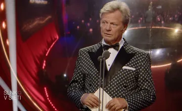 Maroš Kramár sa na Slnku v sieti neudržal: Dosť bolo Fica! odkázal STVR aj vláde, kto ďalší sa pridal?