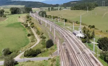 Modernizácia trate pod Tatrami pokročila, tunel je prerazený. Priebeh prác poznačil archeologický výskum