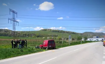 V okrese Prešov sa zrazilo auto s motocyklom. Polícia hľadá svedkov tejto nehody, pri ktorej sa zranila osoba