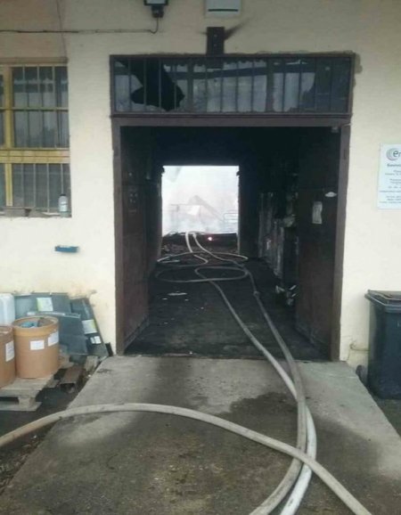 Požiar v areáli kaštieľa v Nižnej Šebastovej, foto 4
