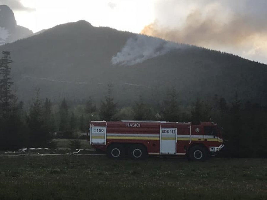 Rozsiahly požiar lesa vo Vysokých Tatrách, foto 12