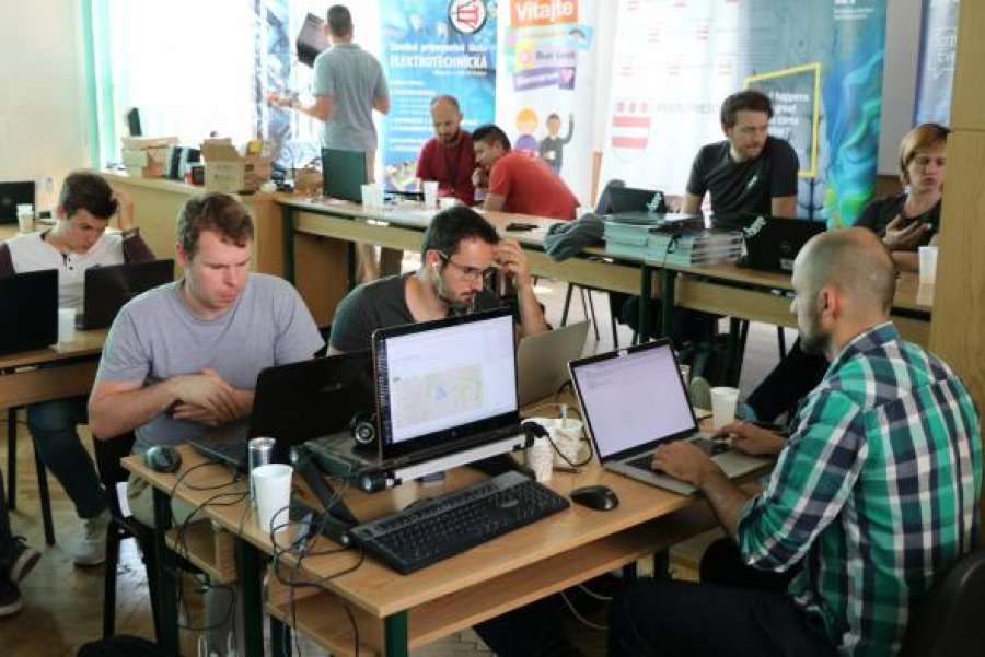 FOTOGALÉRIA: 1. Šarišský hackathon v Prešove, foto 4