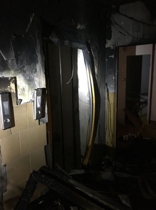 FOTO: Aktuálne zábery priamo z bytovky zasiahnutej výbuchom plynu, foto 11