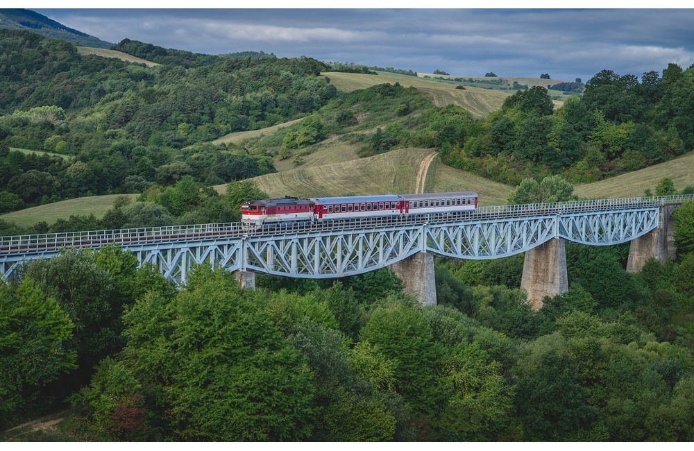 FOTO: Opäť sú pre cestujúcich pripravené letné vlaky vrátane obľúbenej linky z Košíc do Starej Ľubovne, foto 1