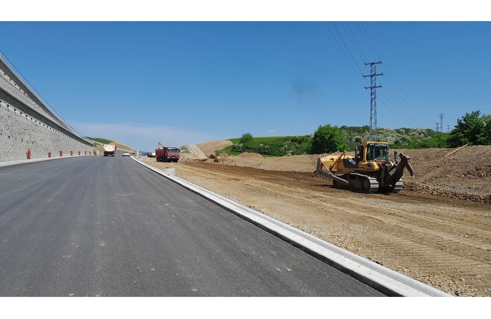 FOTO: Takto pokračuje prvá etapa R4 Severného obchvatu Prešova - Máj 2023, foto 2