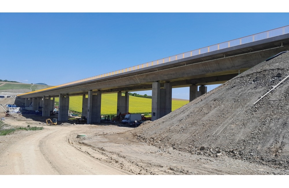 FOTO: Takto pokračuje prvá etapa R4 Severného obchvatu Prešova - Máj 2023, foto 5