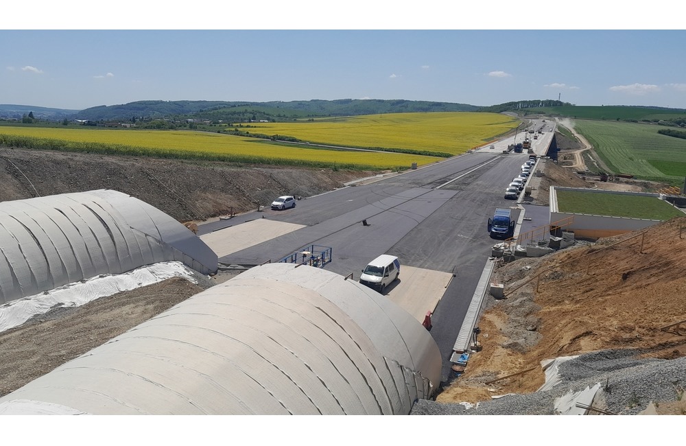 FOTO: Takto pokračuje prvá etapa R4 Severného obchvatu Prešova - Máj 2023, foto 7