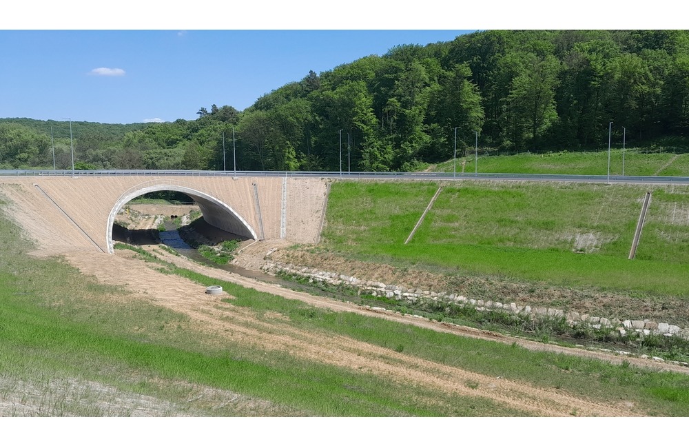 FOTO: Takto pokračuje prvá etapa R4 Severného obchvatu Prešova - Máj 2023, foto 9