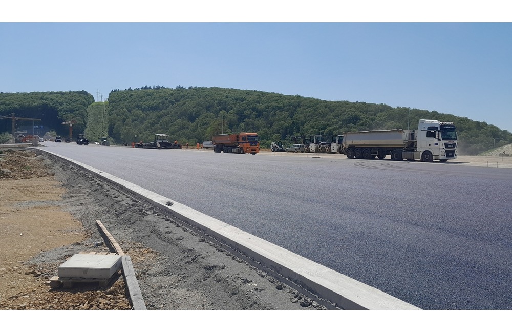 FOTO: Takto pokračuje prvá etapa R4 Severného obchvatu Prešova - Máj 2023, foto 11