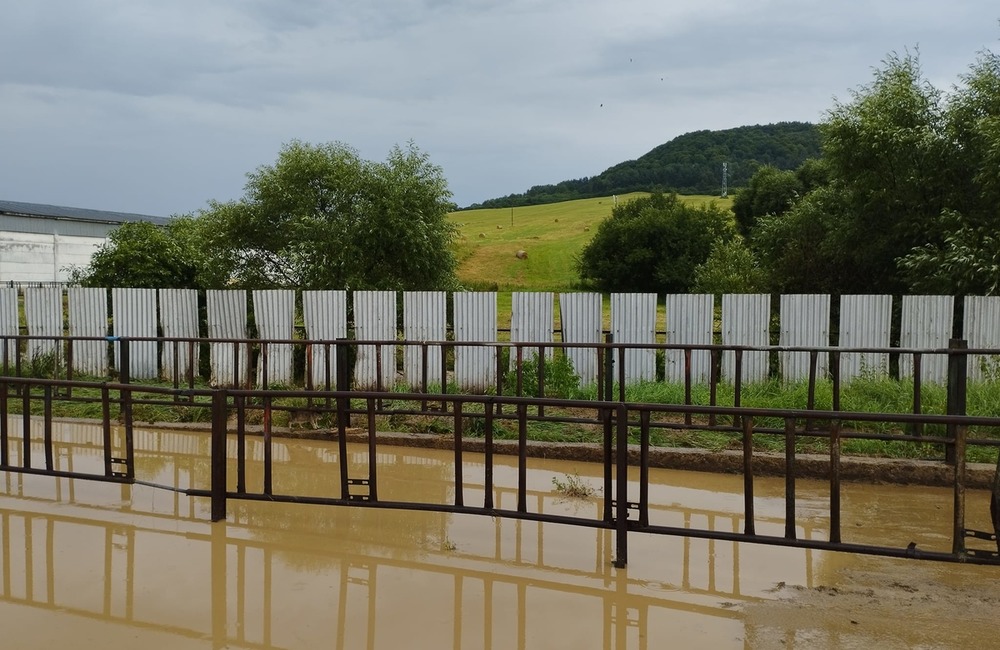 FOTO: Škody po povodňovej vlne v obci Zborov, foto 5