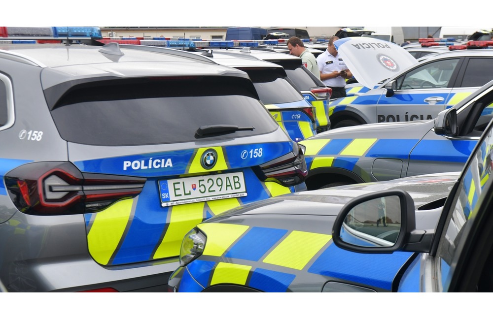 FOTO: Veľká modernizácia vozového parku Policajného zboru pokračuje, foto 1