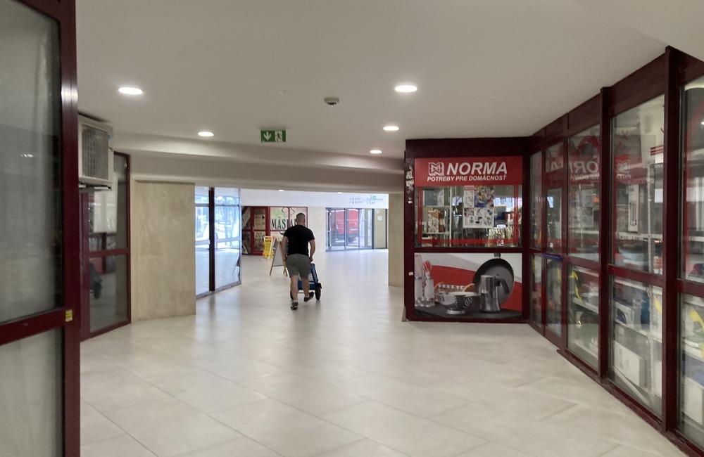 FOTO: Prešovský predstaničný priestor čaká ďalšia rekonštrukcia , foto 1