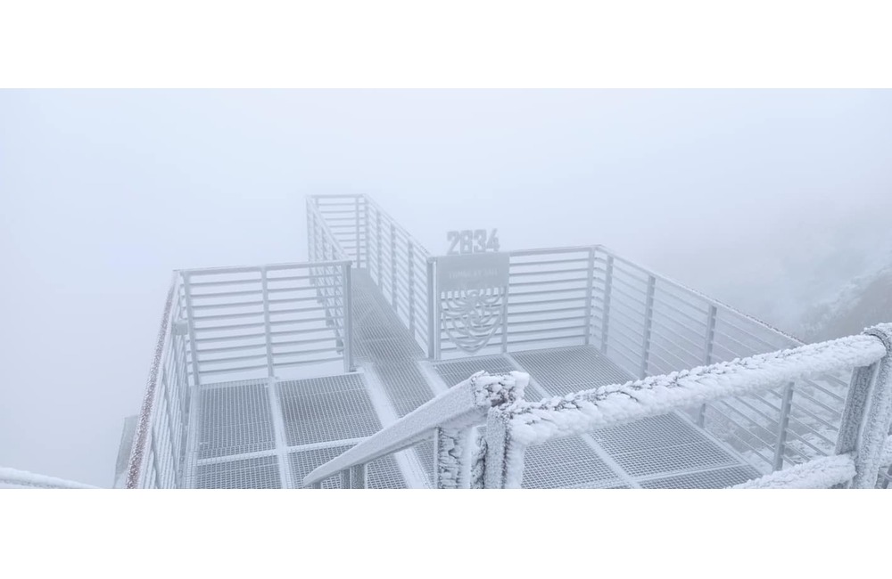 FOTO: Počasie na Lomnickom štíte poriadne prekvapilo, foto 2