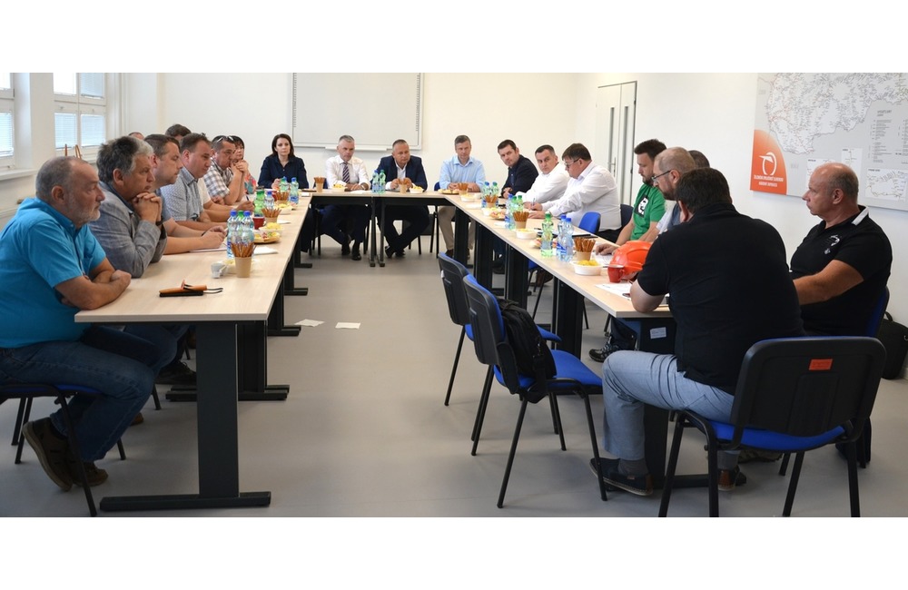 FOTO:  V Humennom sa začne budovanie elektrifikovanej trate, foto 3