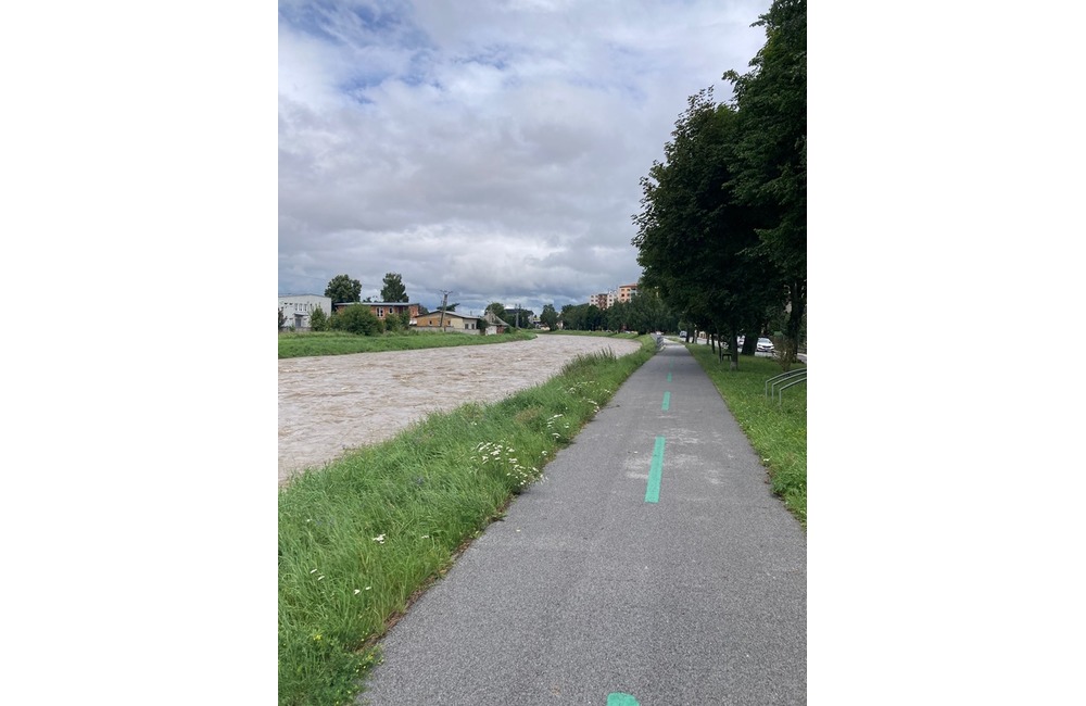 FOTO: Mesto Kežmarok vyhlásilo 3. stupeň výstrah pred dažďom , foto 9