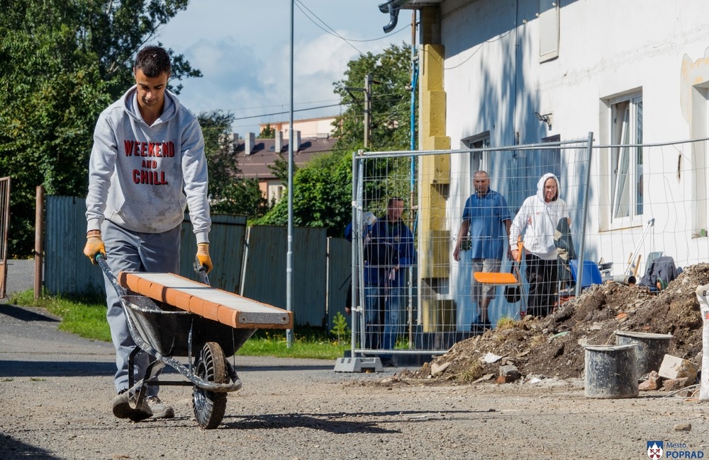 FOTO: Nocľaháreň na Levočskej ulici v Poprade prechádza rozsiahlou rekonštrukciou, foto 1