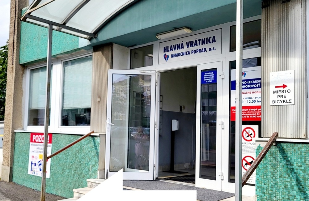 FOTO: Urologickú ambulanciu v Popradskej nemocnici presťahovali. Dôvodom je prestavba polikliniky, foto 1