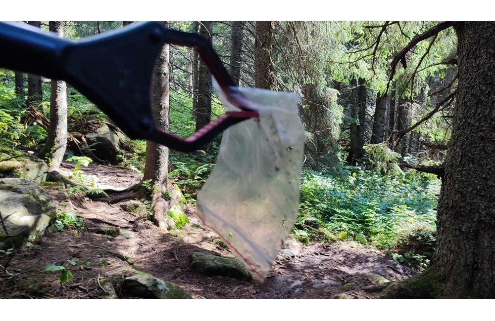 FOTO: Tento rok bolo na chodníku k vodopádu Skok menej odpadu, foto 6