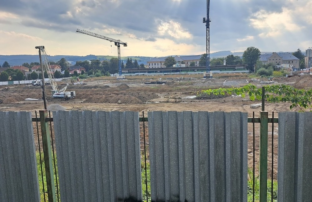 FOTO: Augustový pokrok vo výstavbe Futbal Tatran Arény, foto 16