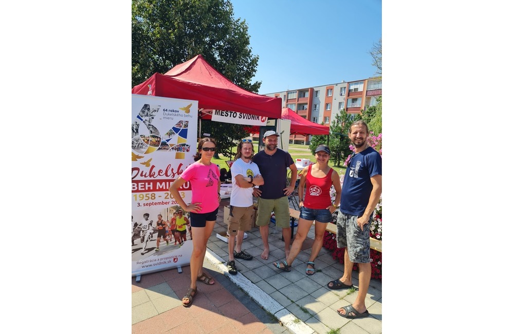 FOTO:  Občerstvenie vo Svidníku počas Rusínskeho ultra behu, foto 6