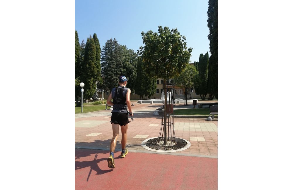 FOTO:  Občerstvenie vo Svidníku počas Rusínskeho ultra behu, foto 15