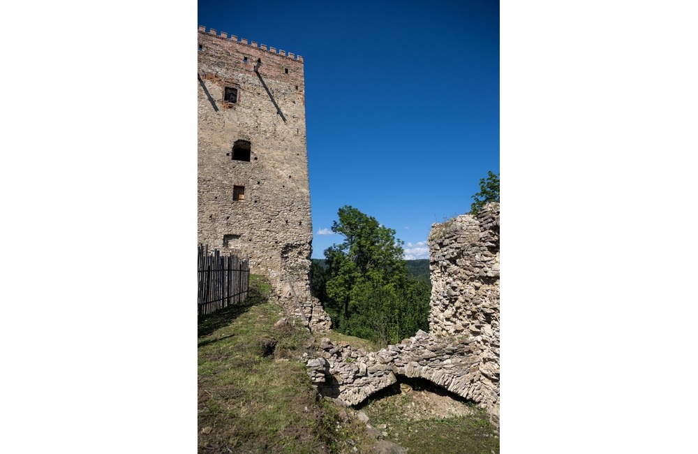 FOTO: Na hrade Stará Ľubovňa sa začala rekonštrukcia severovýchodnej hradby na treťom nádvorí, foto 7