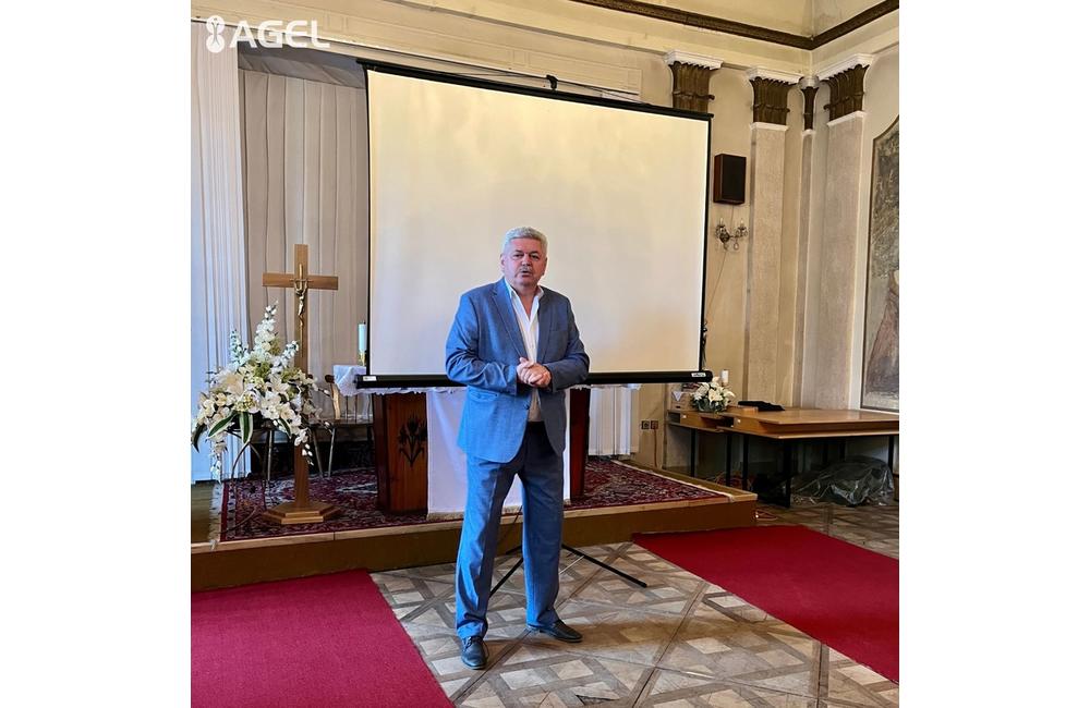 FOTO: Vedúci pracovníci nemocníc spišského klastra sa zúčastnili školenia v Levoči, foto 1