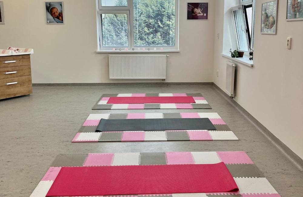 FOTO: Nemocnica v Kežmarku otvorila centrum predpôrodnej prípravy. Rodičky sa naučia viac o pôrode či šestonedelí, foto 2