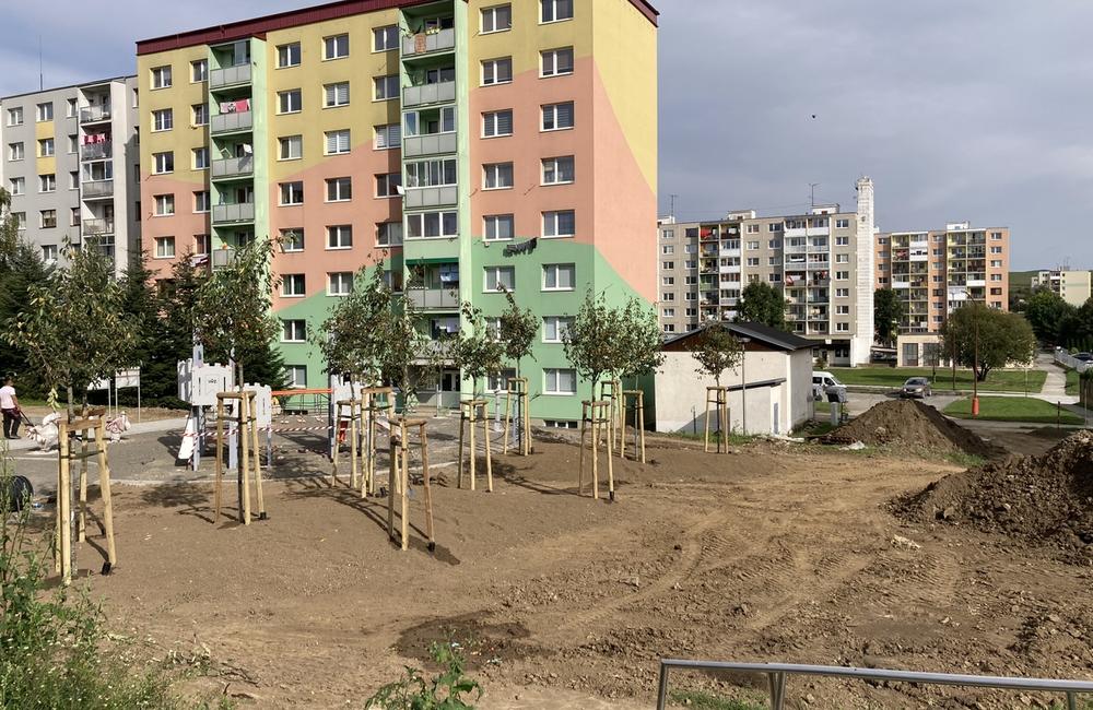 FOTO: Pozrite si, ako pokračuje rekonštrukcia kežmarského vnútrobloku Južná, foto 15