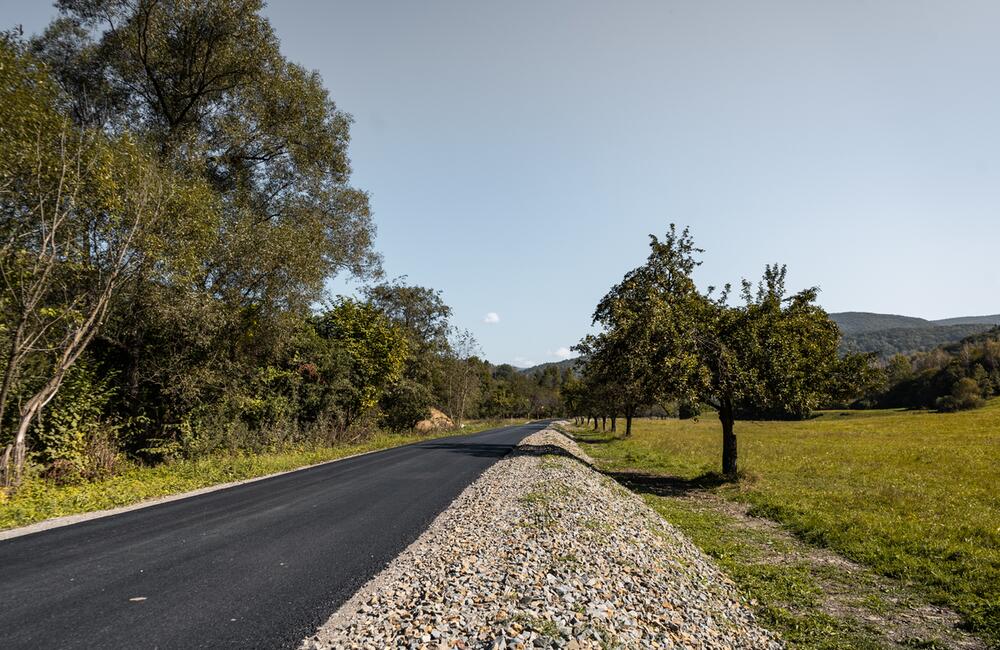 FOTO: Výstavba cykloúseku Starina – bývalá obec Ruské, foto 1