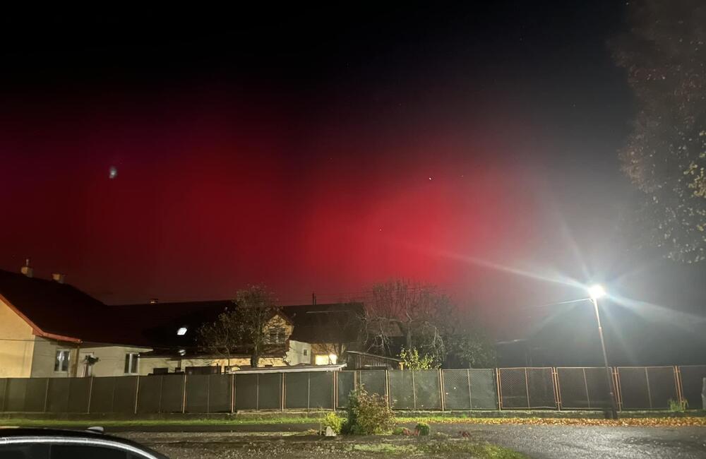 FOTO: Pozrite si fotografie polárnej žiary, ktorá sa ukázala aj nad Prešovským krajom, foto 9
