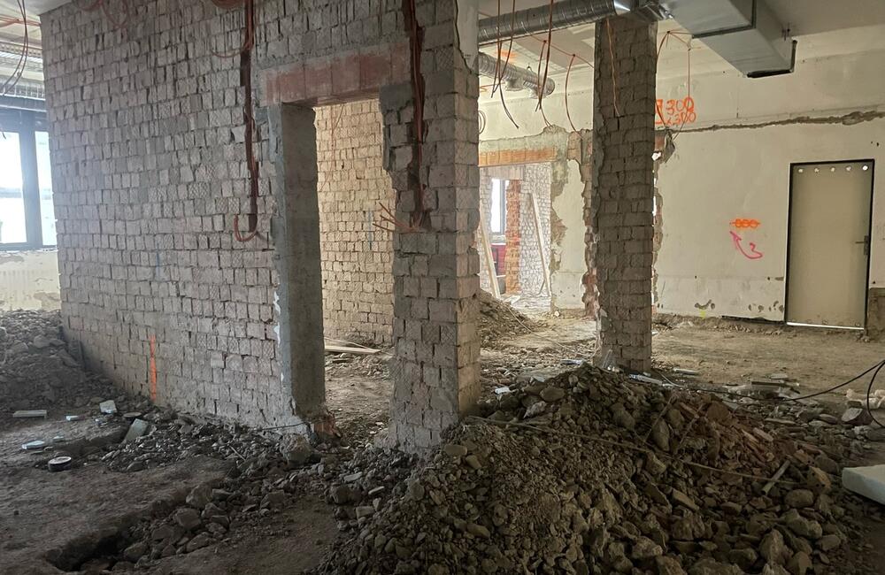 FOTO: Rekonštrukcia Múzea moderného umenia Andyho Warhola v Medzilaborciach, foto 3