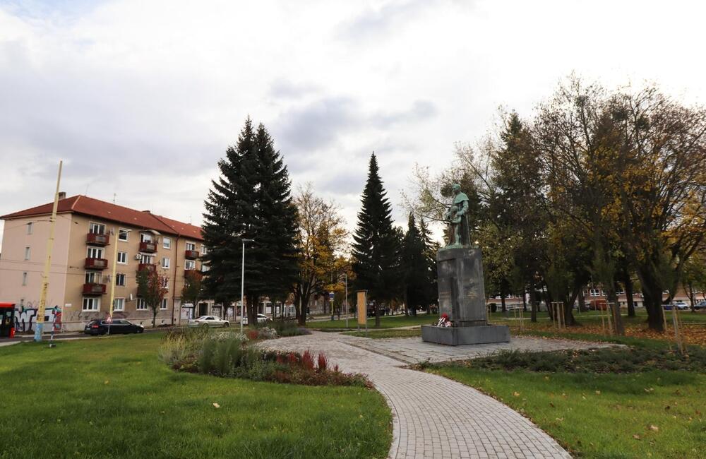 FOTO: Revitalizácia Námestia mládeže a Duchnovičovho v Prešove je dokončená, foto 3