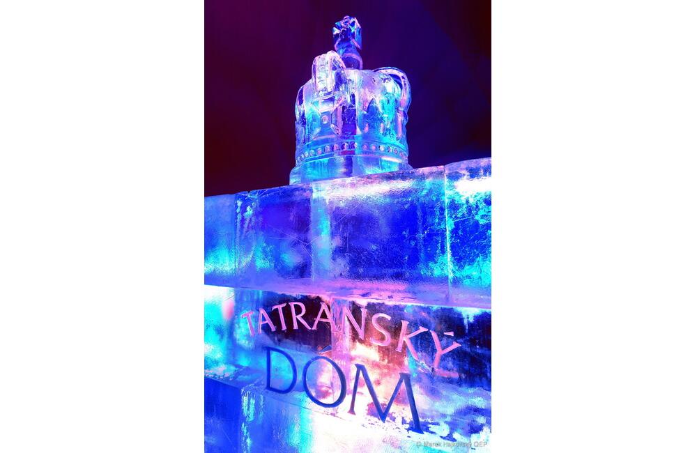 FOTO: Tatranský ľadový dóm na Hrebienku je otvorený. Interiér zdobí Westminsterské opátstvo, foto 11