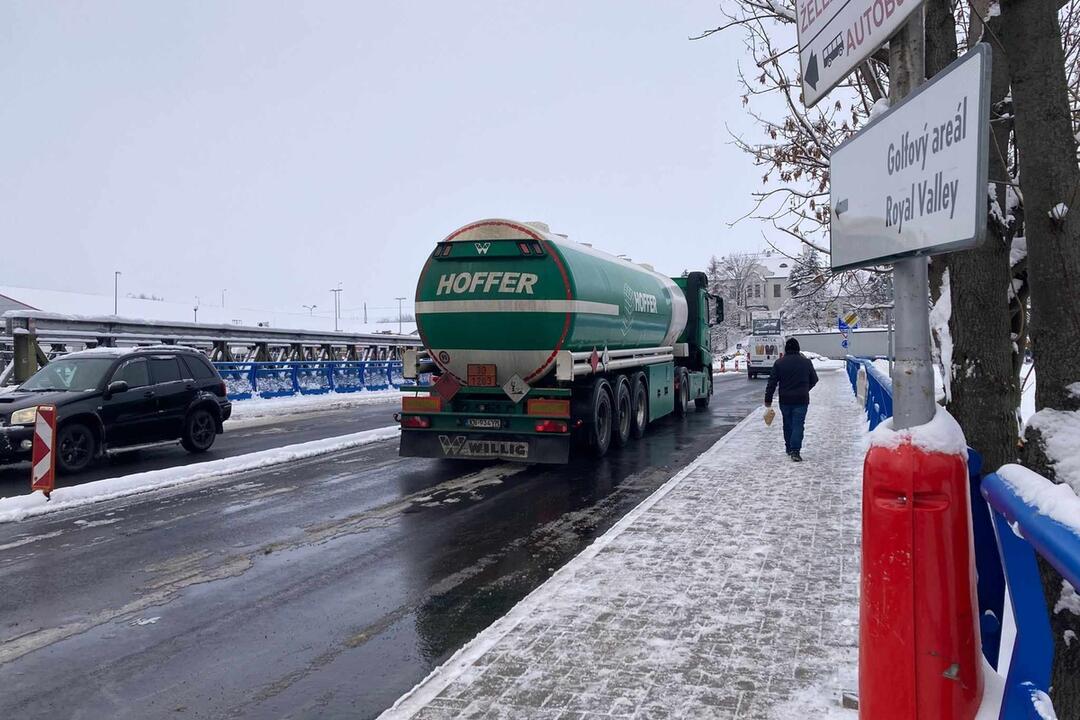 FOTO: V Kežmarku otvorili zrekonštruovaný most, foto 1