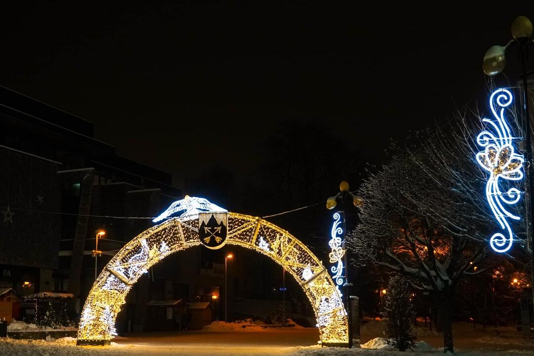 FOTO: Vianočná výzdoba v Poprade teší detí i dospelých, foto 4
