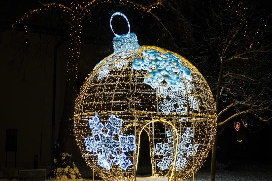 FOTO: Vianočná výzdoba v Poprade teší detí i dospelých, foto 9