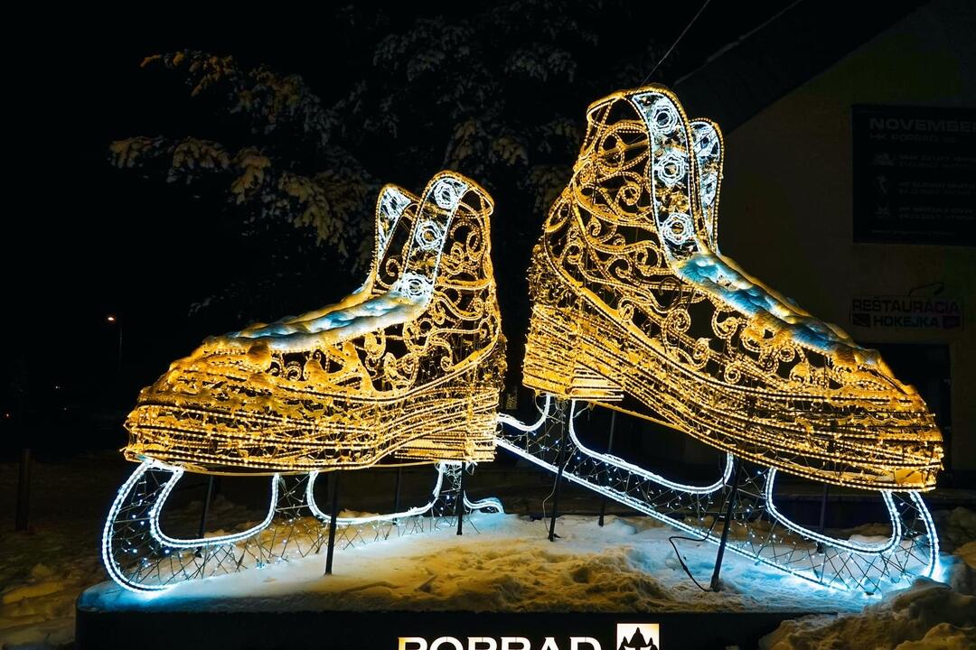 FOTO: Vianočná výzdoba v Poprade teší detí i dospelých, foto 20