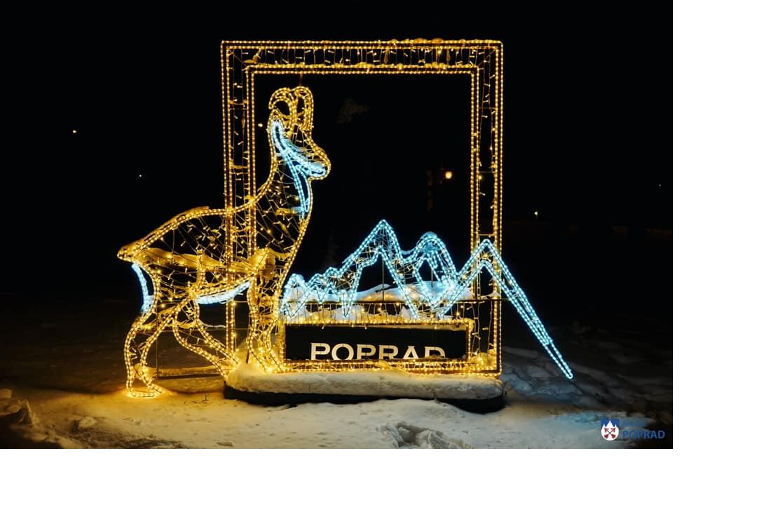 FOTO: Vianočná výzdoba v Poprade teší detí i dospelých, foto 27