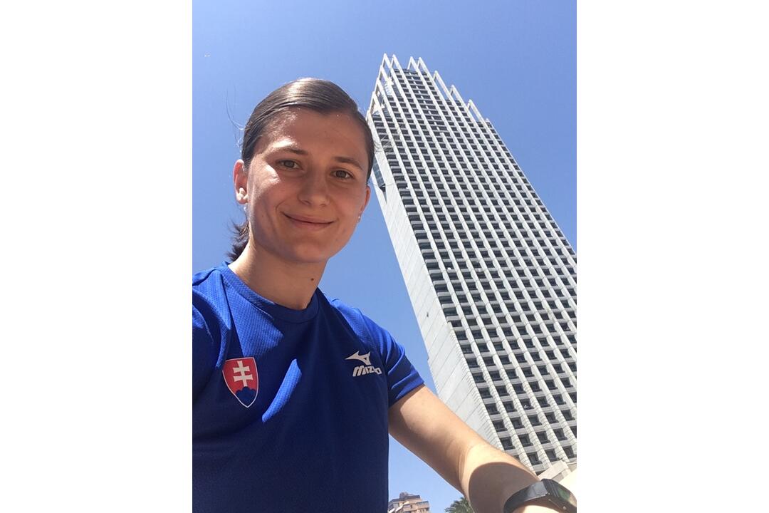FOTO: Kamila Chomaničová sa venuje behu do schodov, foto 12
