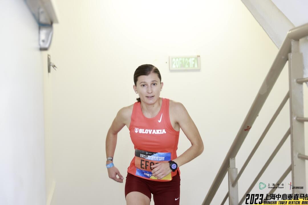 FOTO: Kamila Chomaničová sa venuje behu do schodov, foto 32