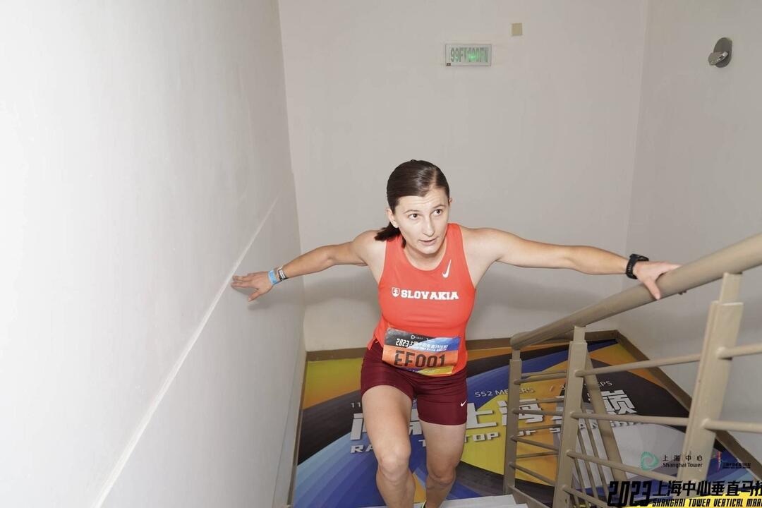 FOTO: Kamila Chomaničová sa venuje behu do schodov, foto 33
