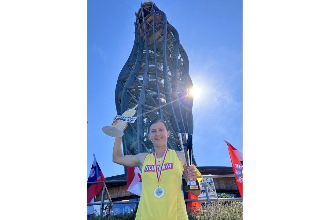 FOTO: Kamila Chomaničová sa venuje behu do schodov, foto 37