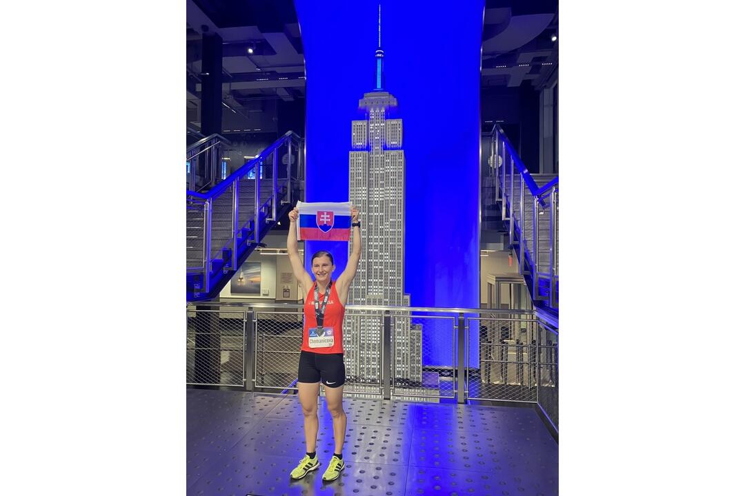 FOTO: Kamila Chomaničová sa venuje behu do schodov, foto 40