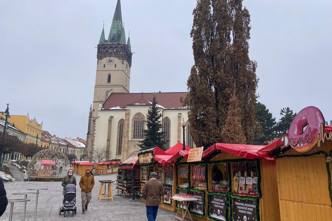 FOTO: Pozrite si, ako vyzerajú tohtoročné vianočné trhy v Prešove, foto 15