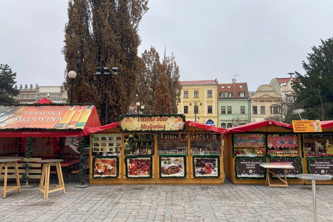 FOTO: Pozrite si, ako vyzerajú tohtoročné vianočné trhy v Prešove, foto 21