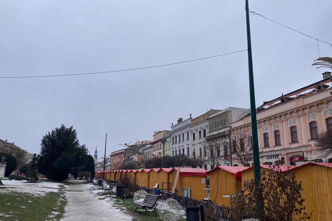 FOTO: Pozrite si, ako vyzerajú tohtoročné vianočné trhy v Prešove, foto 32